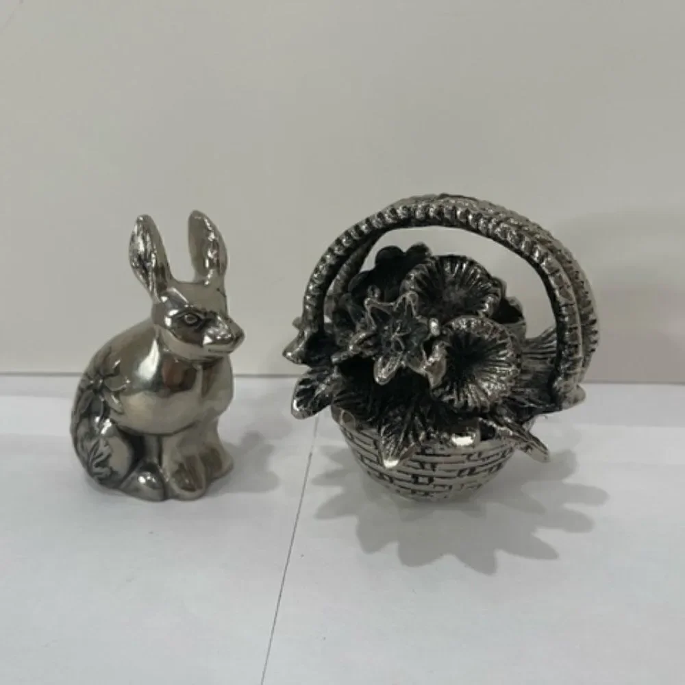 Silver Plate Bunny Rabbit Flower Basket Salt Pepper Set Unsigned The basket is 4